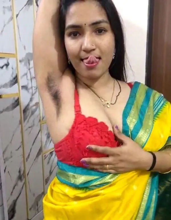 Photo 12 in Cute Desi Bhabhi Exposes Juicy Boobs