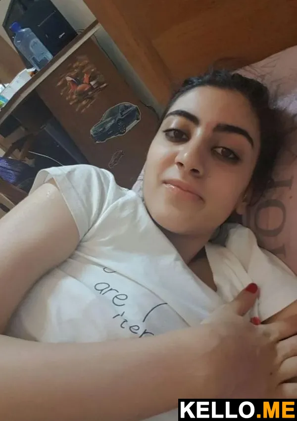 Photo 3 in College Girl Zia Sexy Boobs And Pussy Spread