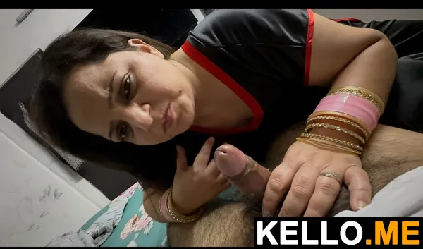 Photo 10 in Hot Sri Lankan MILF Sucking Big Cock