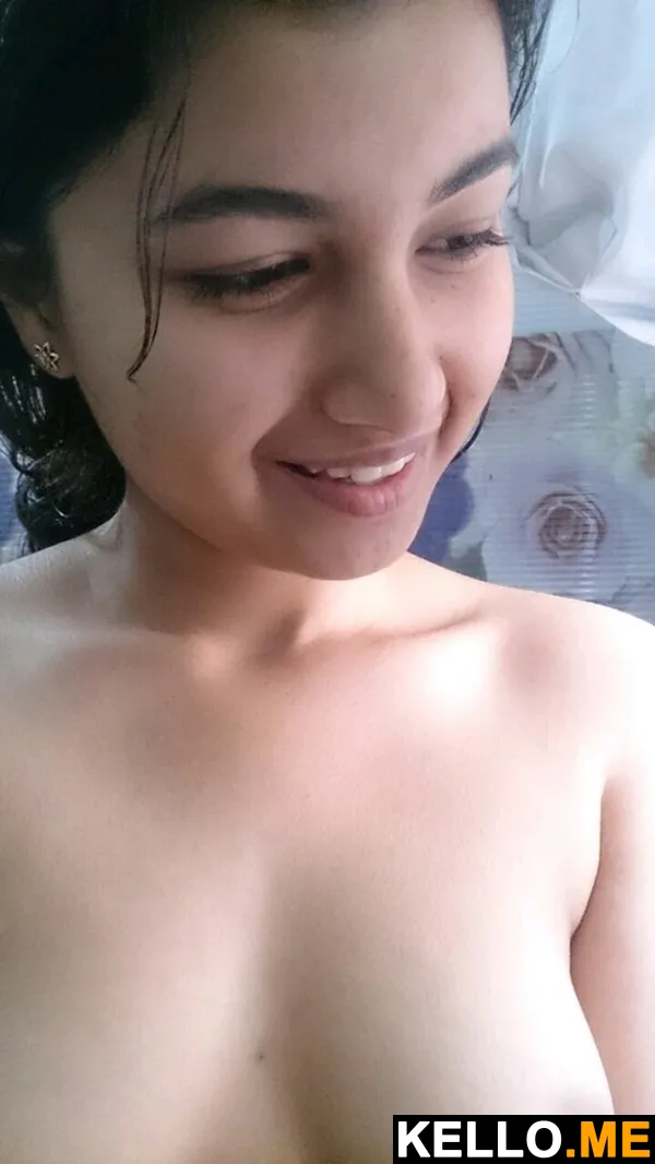 Photo 17 in Beautiful Delhi Girlfriend Anaya Arousing Nudes