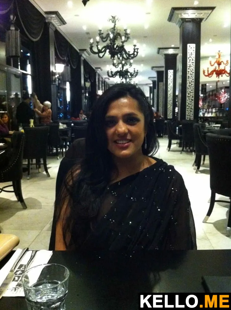 Photo 4 in Indian Office Girl Sexy Albums   Part 01