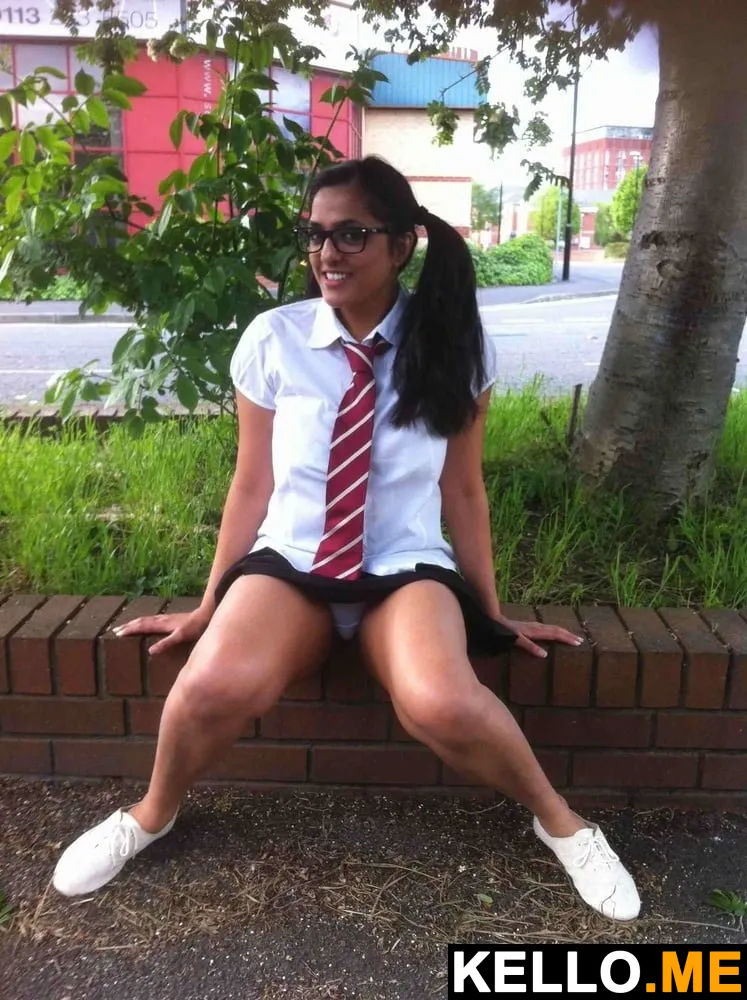 Photo 16 in Indian Office Girl Sexy Albums   Part 02