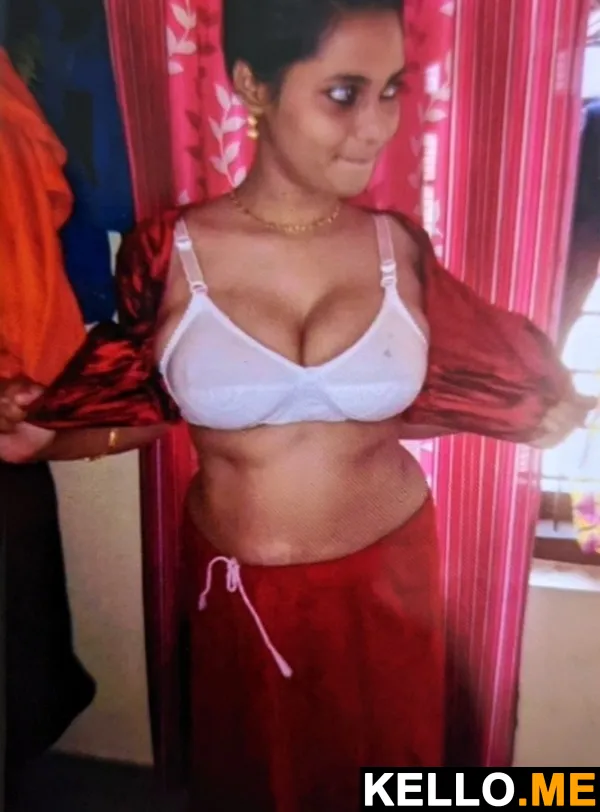 Photo 5 in Sexy Mallu Wife Juicy Big Boobs And Pussy Pics