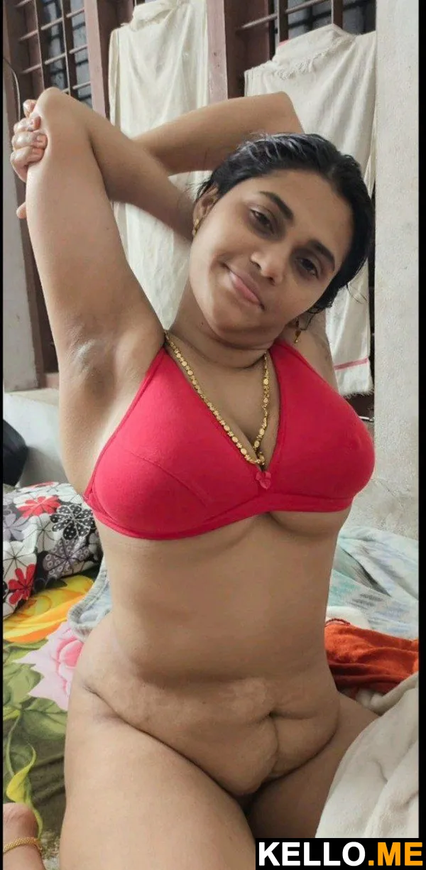 Photo 6 in Sexy Mallu Wife Juicy Big Boobs And Pussy Pics