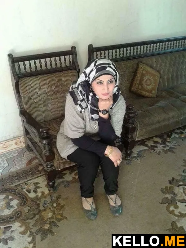 Photo 6 in Hot Pakistani Bhabhi Lovely Boobs And Pussy