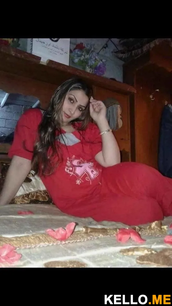 Photo 9 in Hot Pakistani Bhabhi Lovely Boobs And Pussy